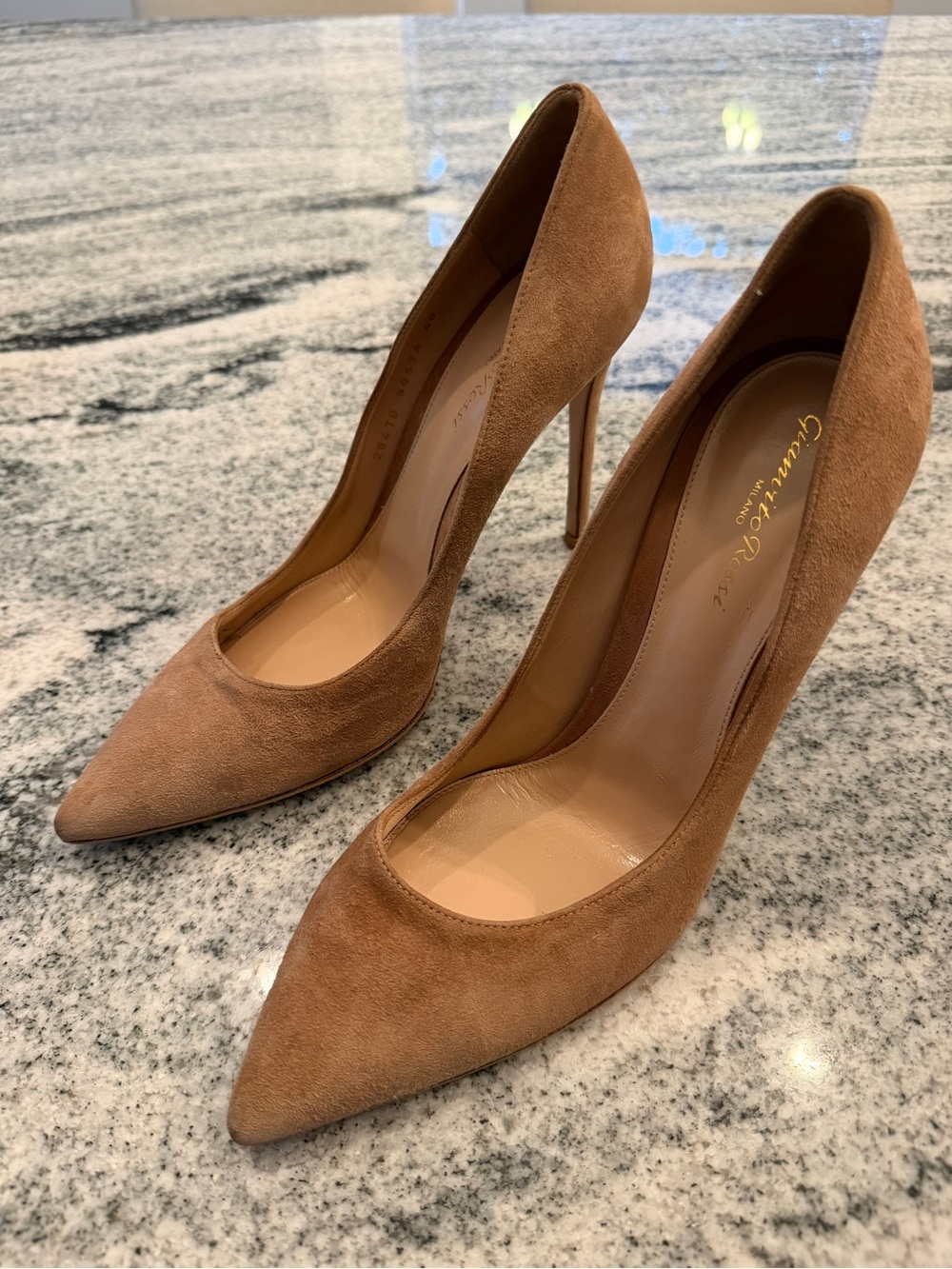 Gianvito Rossi Tan Suede Pointed Toe Stiletto Pumps